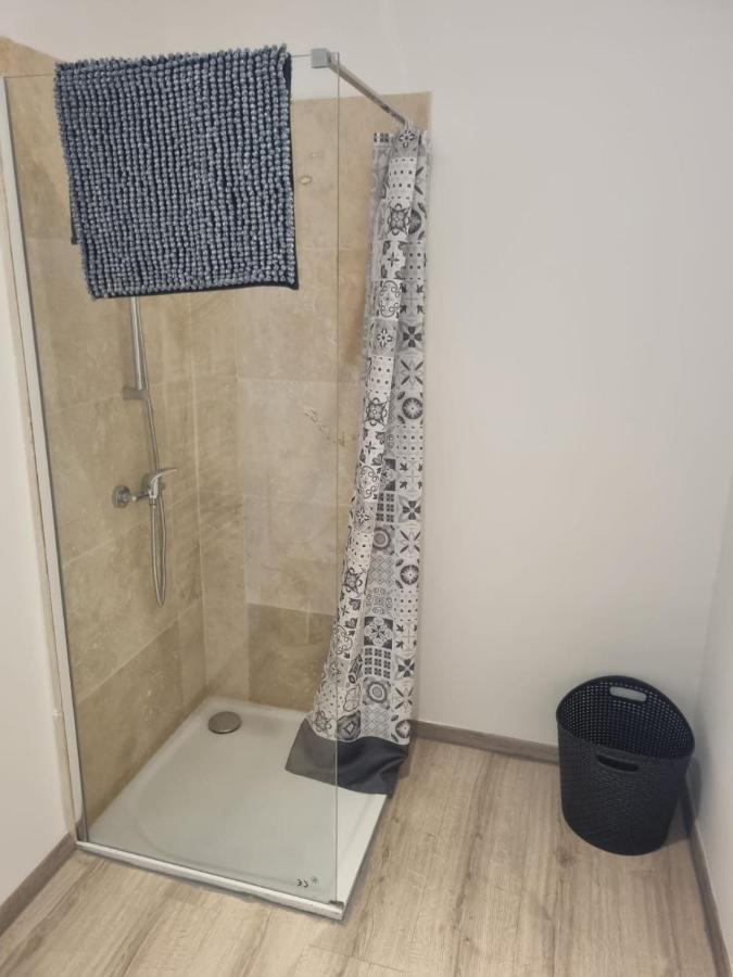Appartement Sejour , Cure Cransac Au 1Er Etage 2 Nuits Minimum Bagian luar foto